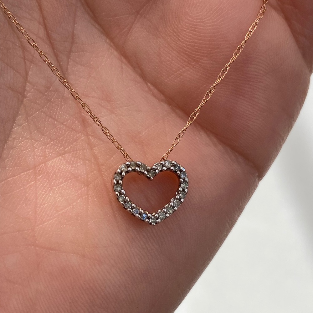 10K Rose Gold Diamond Heart Necklace